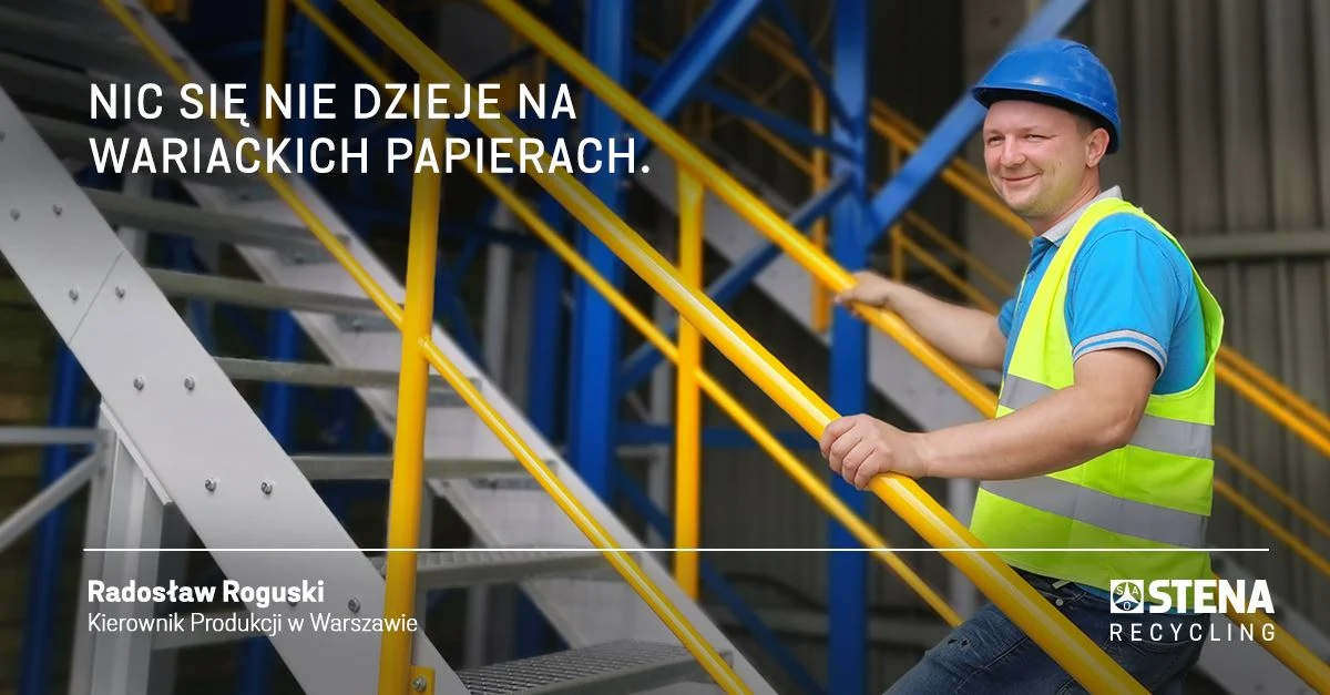 Pracownik Stena Recycling przy wejściu na linię sortowniczą w Warszawie