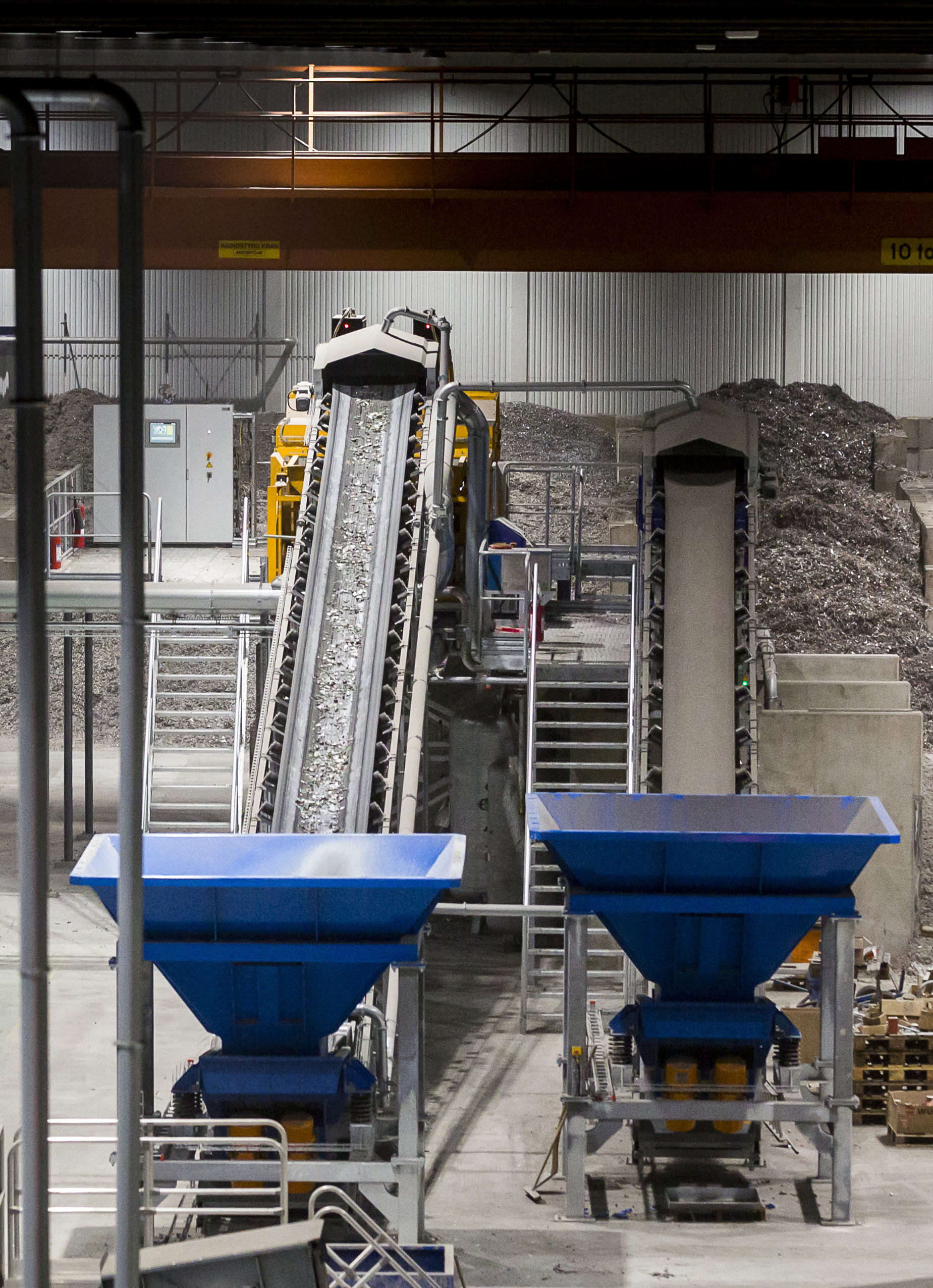 The precious metal recycling process in action at Stena Nordic Recycling Center