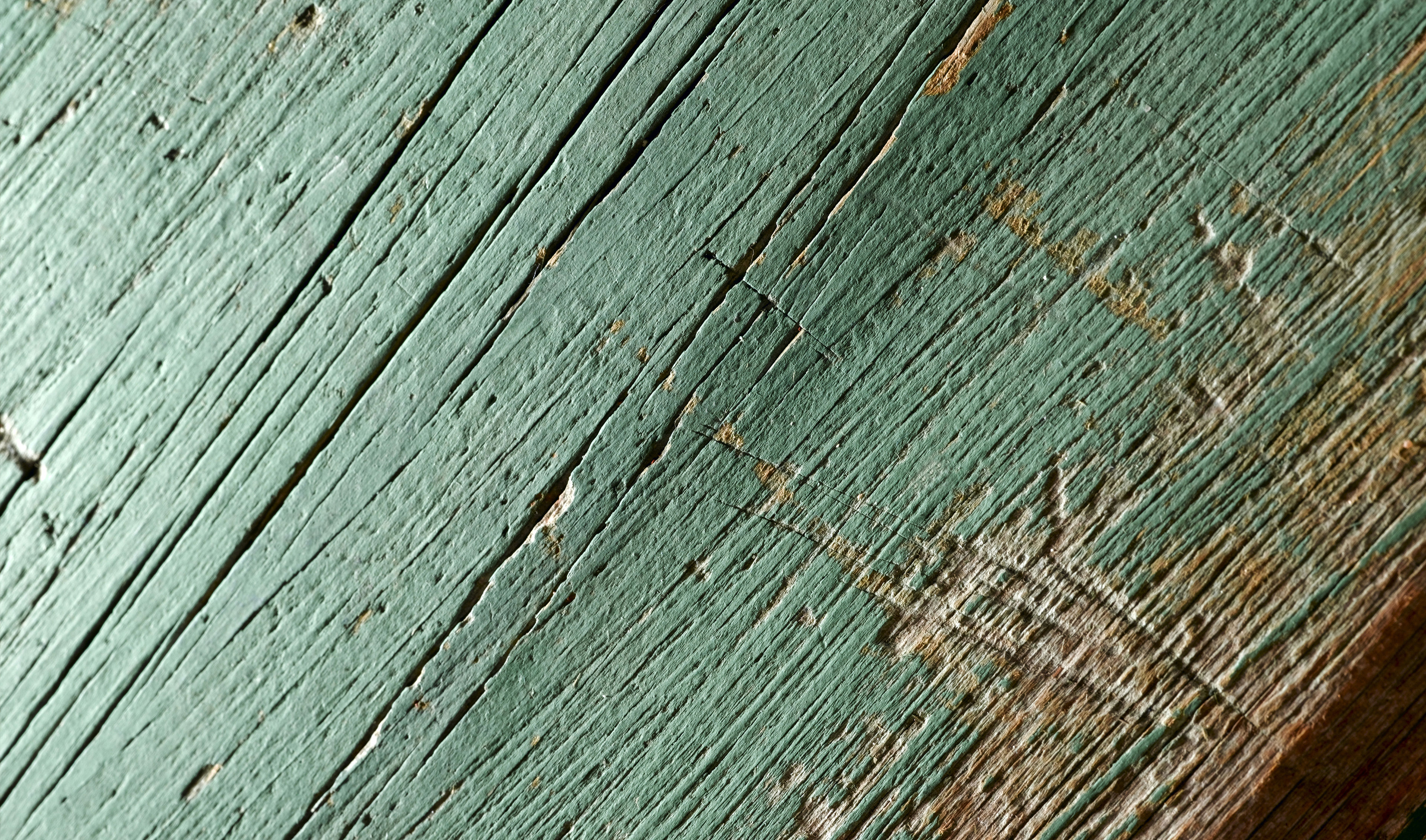 Alternative resources – like waste wood and process waste – are just some of the materials Stena Recycling collects and recycles on an industrial level.